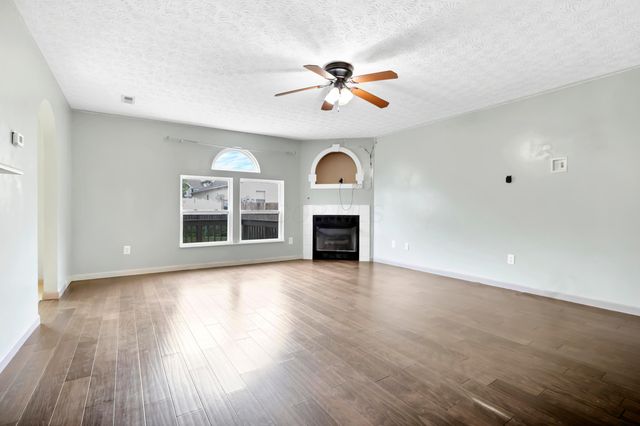5480 Shannon Square Drive, Canal Winchester, OH 43110
