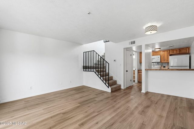 1620 N Wilmot Rd Unit S333, Tucson, AZ 85712