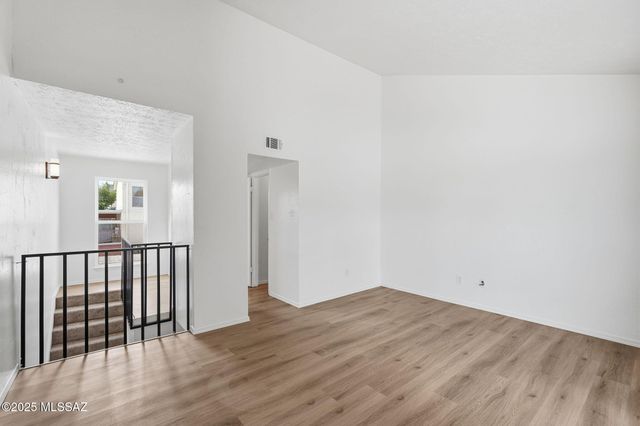 1620 N Wilmot Rd Unit S333, Tucson, AZ 85712