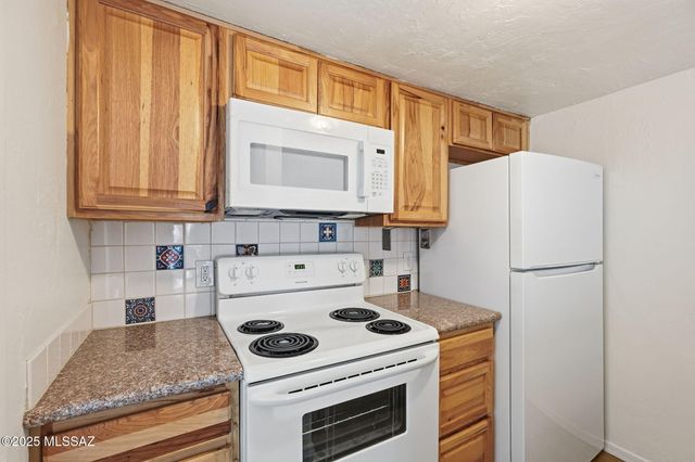 1620 N Wilmot Rd Unit S333, Tucson, AZ 85712