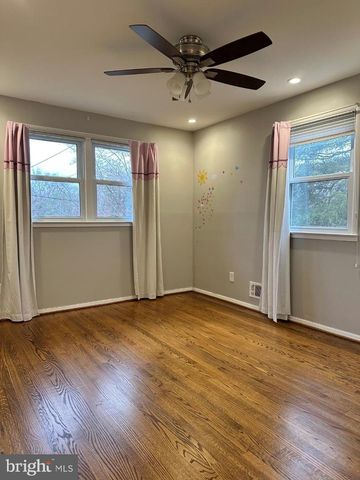 8140 DRAYTON LN, Springfield, VA 22151