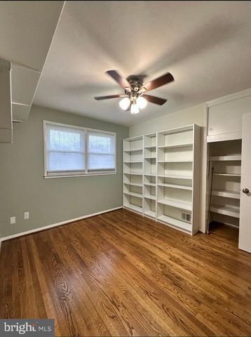 8140 DRAYTON LN, Springfield, VA 22151