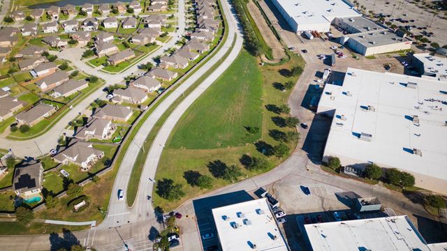 1825 Brookport Drive, League City, TX 77573