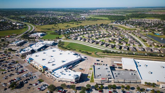 1825 Brookport Drive, League City, TX 77573