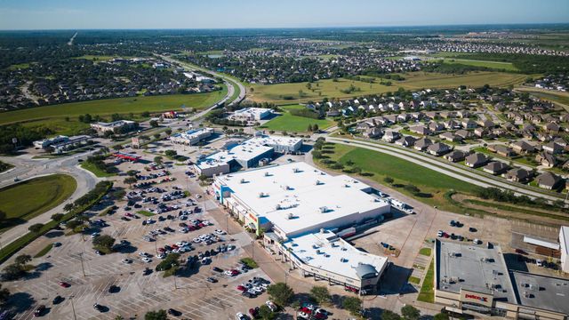 1825 Brookport Drive, League City, TX 77573