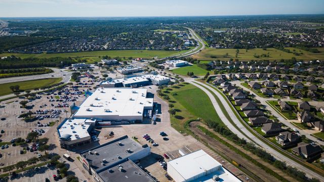 1825 Brookport Drive, League City, TX 77573