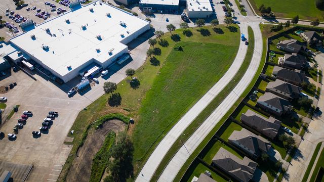 1825 Brookport Drive, League City, TX 77573