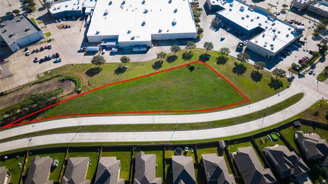 1825 Brookport Drive, League City, TX 77573