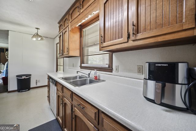 1810 Hasty Road, Marietta, GA 30062