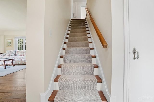 3200 Grischy Lane, Cincinnati, OH 45208