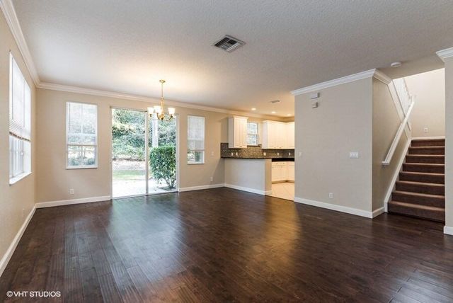 623 Castle Drive, Palm Beach Gardens, FL 33410