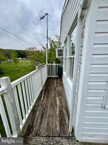 186 LONGABACH DR, Elizabethville, PA 17023