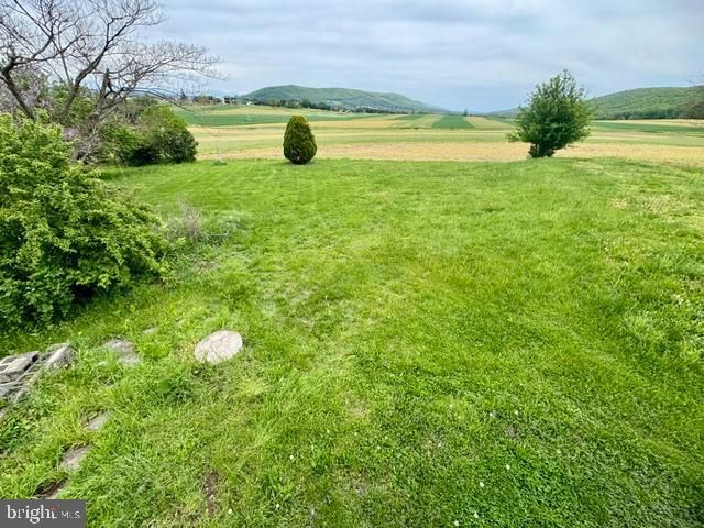 186 LONGABACH DR, Elizabethville, PA 17023
