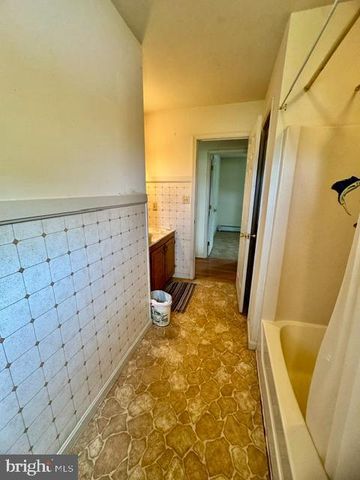186 LONGABACH DR, Elizabethville, PA 17023