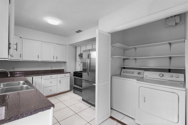 323 Hillcrest Avenue, Richardson, TX 75081