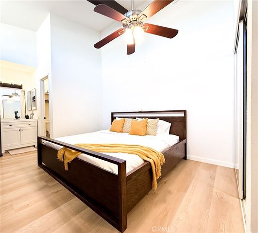 5460 White Oak C338, Encino, CA 91316