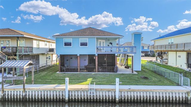 114 Four Master Road, Freeport, TX 77541