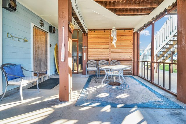 114 Four Master Road, Freeport, TX 77541