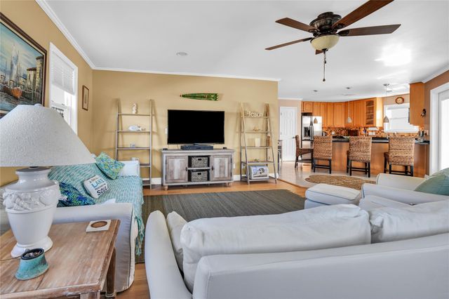 114 Four Master Road, Freeport, TX 77541