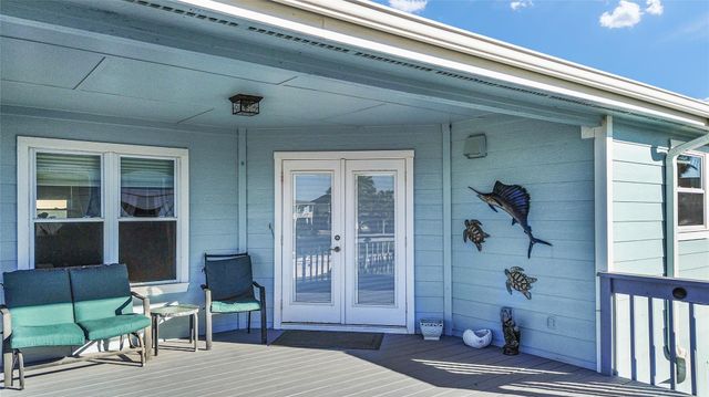 114 Four Master Road, Freeport, TX 77541