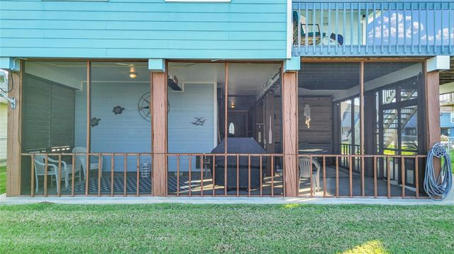 114 Four Master Road, Freeport, TX 77541