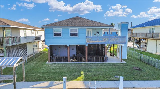 114 Four Master Road, Freeport, TX 77541