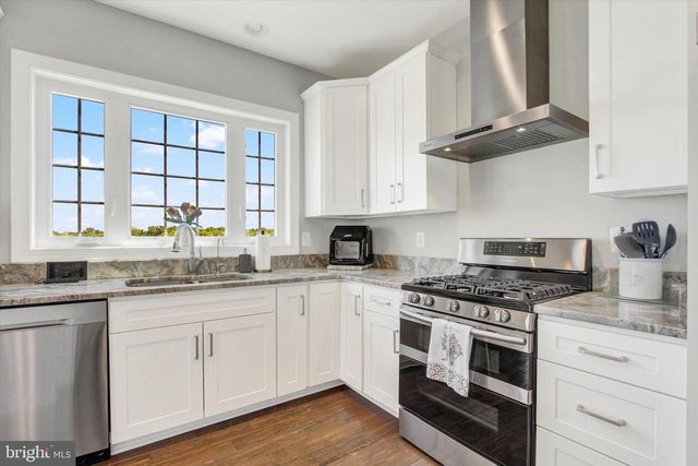 2524 FOURLEAF DR, Finksburg, MD 21048