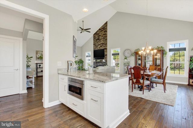 2524 FOURLEAF DR, Finksburg, MD 21048