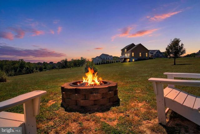 2524 FOURLEAF DR, Finksburg, MD 21048