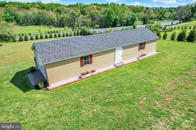 2524 FOURLEAF DR, Finksburg, MD 21048