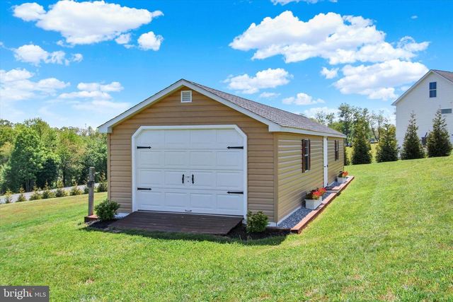 2524 FOURLEAF DR, Finksburg, MD 21048