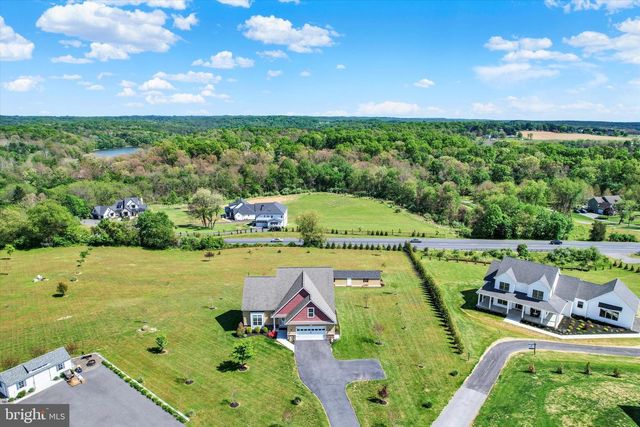 2524 FOURLEAF DR, Finksburg, MD 21048