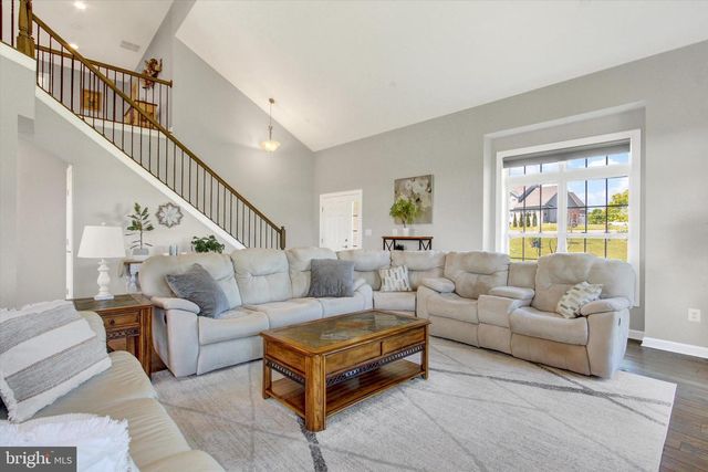 2524 FOURLEAF DR, Finksburg, MD 21048