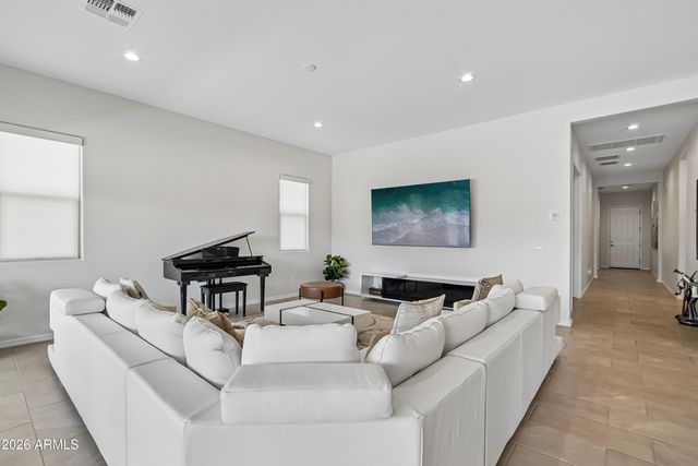 24006 N 171ST Drive, Surprise, AZ 85387