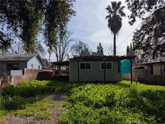 6029 1st Avenue, Lucerne, CA 95458