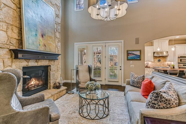 1036 Liberty Park DR 15, Austin, TX 78746