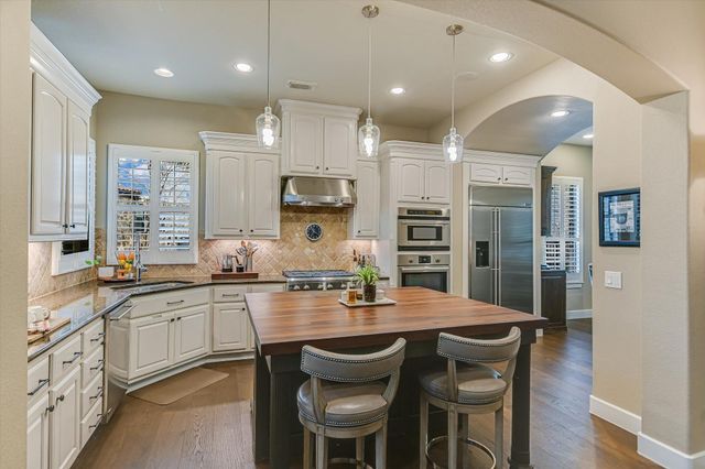 1036 Liberty Park DR 15, Austin, TX 78746