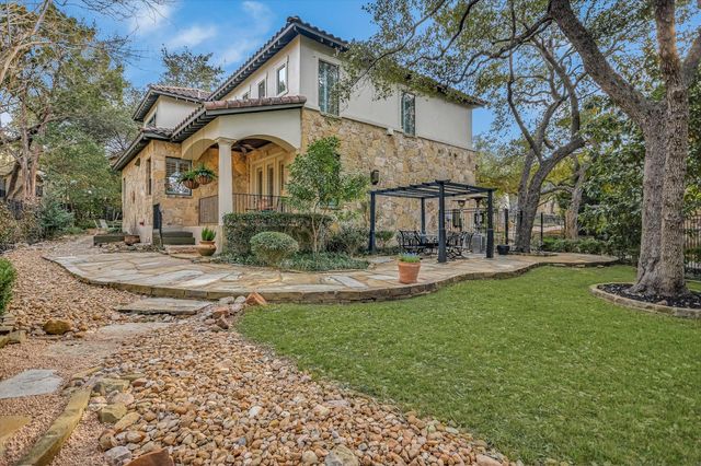 1036 Liberty Park DR 15, Austin, TX 78746