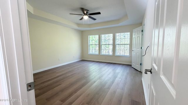 4047 LIONHEART Drive, Jacksonville, FL 32216