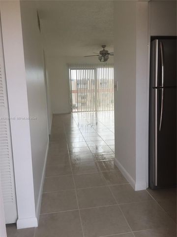 7722 Camino Real E-415, Miami, FL 33143