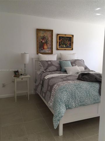 7722 Camino Real E-415, Miami, FL 33143
