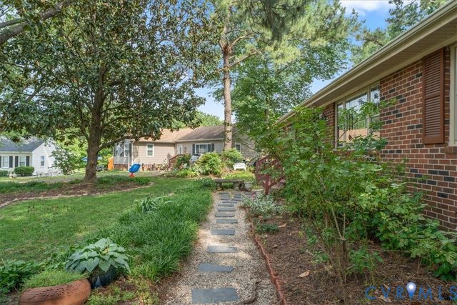 12203 McKenna Cir, Midlothian, VA 23112