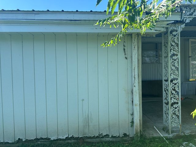 602 Willowview Dr, La Vergne, TN 37086