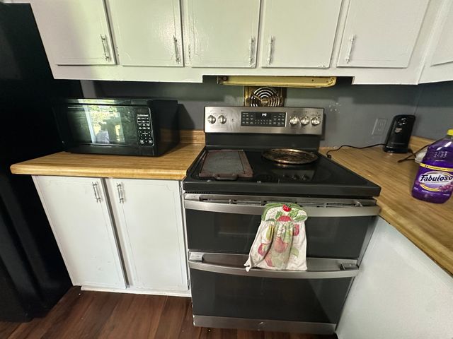 602 Willowview Dr, La Vergne, TN 37086
