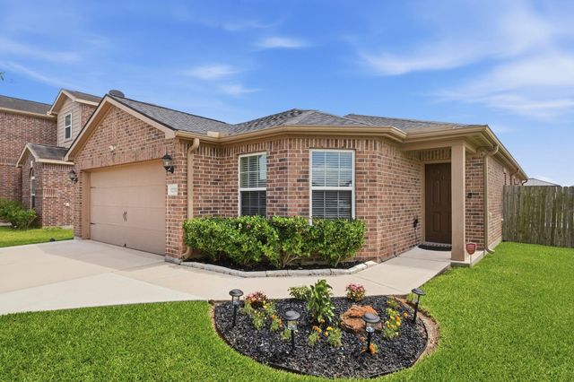 12211 Seacrest Lane, Texas City, TX 77568