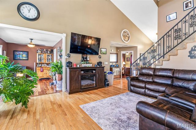 2401 Pfinister School Road, De Soto, MO 63020