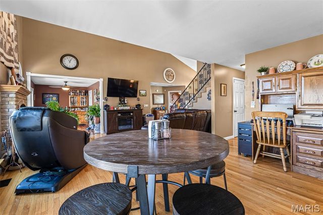 2401 Pfinister School Road, De Soto, MO 63020