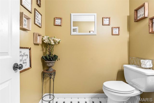 2401 Pfinister School Road, De Soto, MO 63020