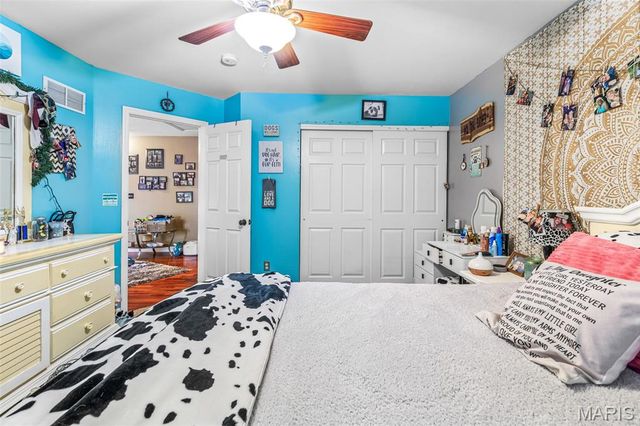 2401 Pfinister School Road, De Soto, MO 63020