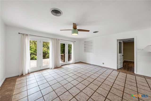 3109 W Avenue R, Temple, TX 76504